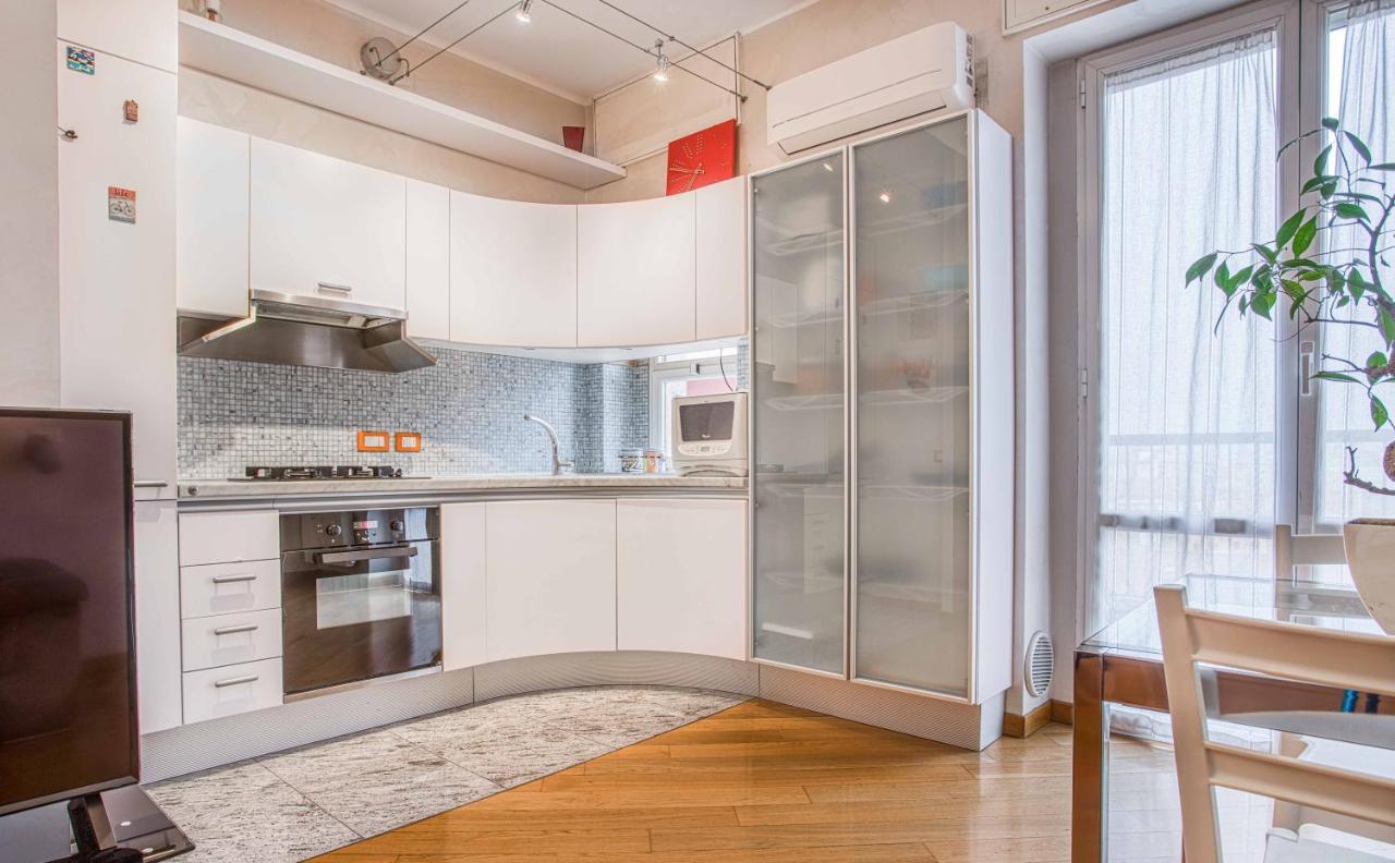Joivy Vibrant Flat With Balcony Apartment Milano Ngoại thất bức ảnh