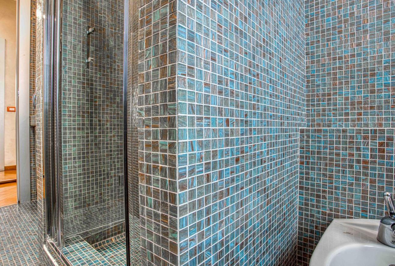 Joivy Vibrant Flat With Balcony Apartment Milano Ngoại thất bức ảnh